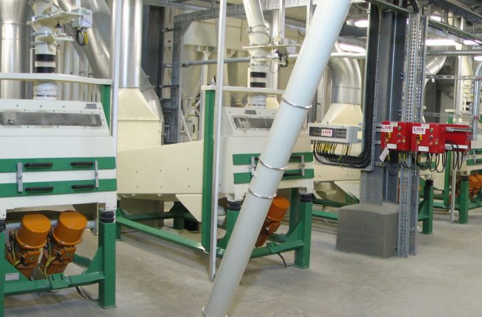 MACHINES FOR THE PROCESSING OF GRAINS AND BIOMASS